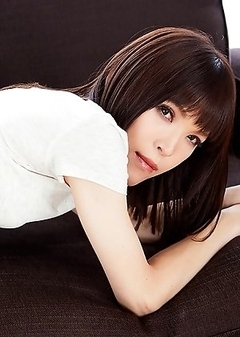 Beautiful japan shemale Kawai Yui fingering and masturbate
